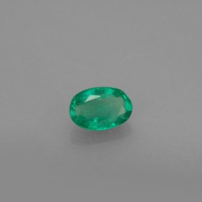 0.48 ct Green Emerald Stone, Natural Emerald in Oval Facet Shape for Sale