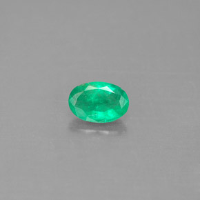 0.40 ct Green Emerald Gemstone, Emerald Gem in Oval Facet Shape for Sale.