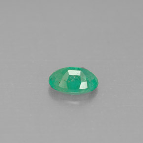 Emerald Gemstone in 6.1 x 4.2 mm Size for Sale, Emerald Stone in Green Color