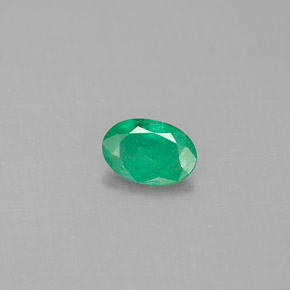 0.33 ct Green Emerald Gemstone, Emerald Gem in Oval Facet Shape for Sale.