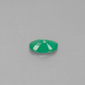 Emerald Gemstone in 6 x 4 mm (calibrated) Size for Sale, Emerald Stone in Green Color