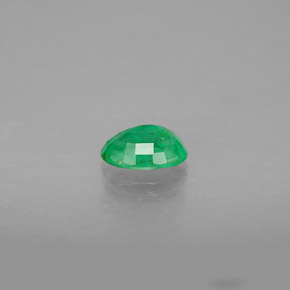 Emerald Gemstone in 6 x 4 mm (calibrated) Size for Sale, Emerald Stone in Green Color