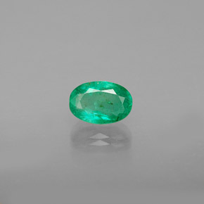 0.47 ct Green Emerald Gemstone, Emerald Gem in Oval Facet Shape for Sale.