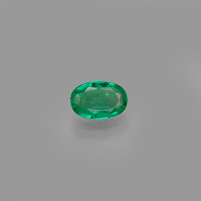 0.38 ct Green Emerald Gemstone, Emerald Gem in Oval Facet Shape for Sale.