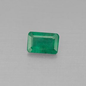 0.45 ct Green Emerald Gemstone, Emerald Gem in Octagon Facet Shape for Sale.