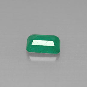 Emerald Gemstone in 6 x 4 mm (calibrated) Size for Sale, Emerald Stone in Green Color