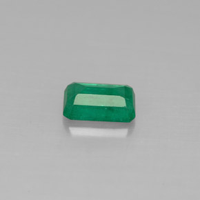 Emerald Gemstone in 6 x 4 mm (calibrated) Size for Sale, Emerald Stone in Green Color