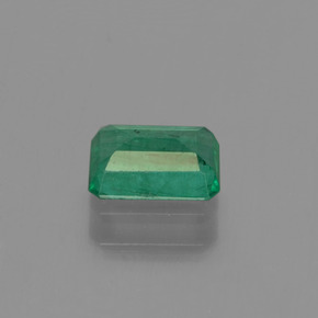 Emerald Gemstone in 6.1 x 4.1 mm Size for Sale, Emerald Stone in Green Color