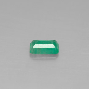 Emerald Gemstone in 6 x 4 mm (calibrated) Size for Sale, Emerald Stone in Green Color
