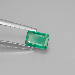 0.54 ct Green Emerald Stone, Natural Emerald in Octagon Facet Shape for Sale
