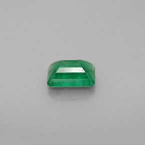 Emerald Gemstone in 7 x 5 mm (calibrated) Size for Sale, Emerald Stone in Green Color