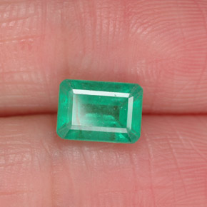 0.95 ct Green Emerald Stone, Natural Emerald in Octagon Facet Shape for Sale