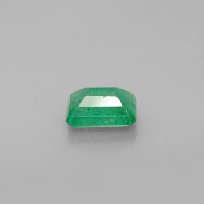Emerald Gemstone in 7 x 5 mm (calibrated) Size for Sale, Emerald Stone in Green Color