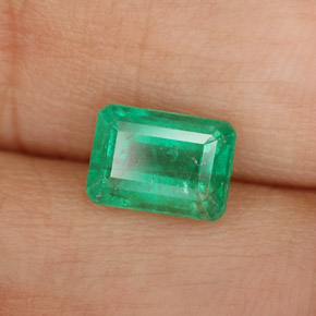 1.07 ct Green Emerald Stone, Natural Emerald in Octagon Facet Shape for Sale