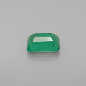 Emerald Gemstone in 7 x 5 mm (calibrated) Size for Sale, Emerald Stone in Green Color