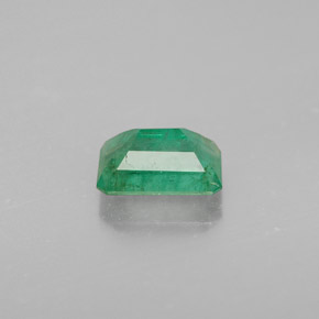 Emerald Gemstone in 7 x 5 mm (calibrated) Size for Sale, Emerald Stone in Green Color