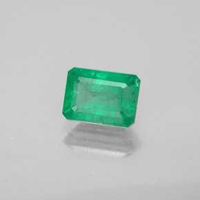 0.95 ct Green Emerald Stone, Natural Emerald in Octagon Facet Shape for Sale