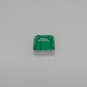 Emerald Gemstone in 4 x 3.7 mm Size for Sale, Emerald Stone in Green Color