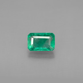 0.70 ct Green Emerald Gemstone, Emerald Gem in Octagon Facet Shape for Sale.