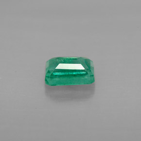 Emerald Gemstone in 6 x 4 mm (calibrated) Size for Sale, Emerald Stone in Green Color