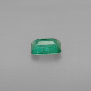 Emerald Gemstone in 6 x 4 mm (calibrated) Size for Sale, Emerald Stone in Green Color