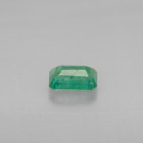 Emerald Gemstone in 6 x 4 mm (calibrated) Size for Sale, Emerald Stone in Green Color