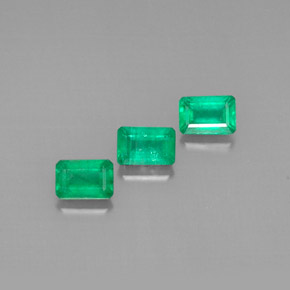 1.77 ct Green Emerald Stone, Natural Emerald in Octagon Facet Shape for Sale