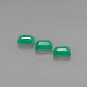 Emerald Gemstone in 6 x 4 mm (calibrated) Size for Sale, Emerald Stone in Green Color