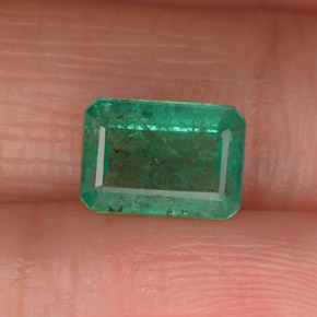1.65 ct Green Emerald Gemstone, Emerald Gem in Octagon Facet Shape for Sale.
