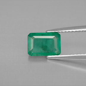 1.34 ct Green Emerald Gemstone, Emerald Gem in Octagon Facet Shape for Sale.