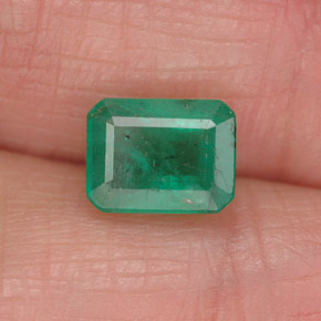 1.70 ct Green Emerald Gemstone, Emerald Gem in Octagon Facet Shape for Sale.
