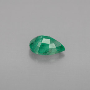 Emerald Gemstone in 7 x 5 mm (calibrated) Size for Sale, Emerald Stone in Green Color