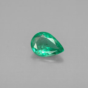0.50 ct Green Emerald Gemstone, Emerald Gem in Pear Facet Shape for Sale.