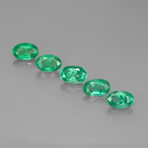2.00 ct Green Emerald Gemstone, Emerald Gem in Oval Facet Shape for Sale.