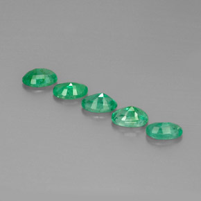 Emerald Gemstone in 6 x 4 mm (calibrated) Size for Sale, Emerald Stone in Green Color