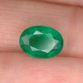 1.60 ct Green Emerald Gemstone, Emerald Gem in Oval Facet Shape for Sale.