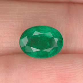 1.60 ct Green Emerald Stone, Natural Emerald in Oval Facet Shape for Sale