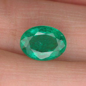 1.73 ct Green Emerald Gemstone, Emerald Gem in Oval Facet Shape for Sale.