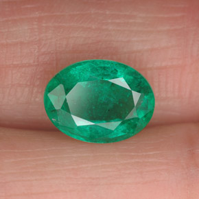 1.73 ct Green Emerald Stone, Natural Emerald in Oval Facet Shape for Sale
