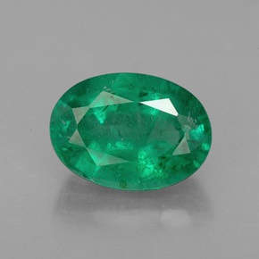 2.81 ct Green Emerald Gemstone, Emerald Gem in Oval Facet Shape for Sale.