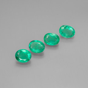 1.25 ct Green Emerald Gemstone, Emerald Gem in Oval Facet Shape for Sale.