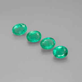 1.25 ct Green Emerald Stone, Natural Emerald in Oval Facet Shape for Sale