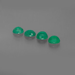 Emerald Gemstone in 5.2 x 4.2 mm Size for Sale, Emerald Stone in Green Color