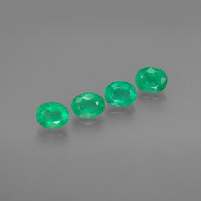 1.60 ct Green Emerald Stone, Natural Emerald in Oval Facet Shape for Sale