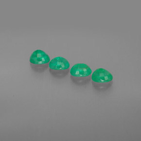 Emerald Gemstone in 5.1 x 4.1 mm Size for Sale, Emerald Stone in Green Color