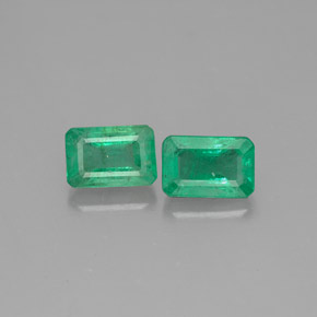 1.26 ct Green Emerald Gemstone, Emerald Gem in Octagon Facet Shape for Sale.