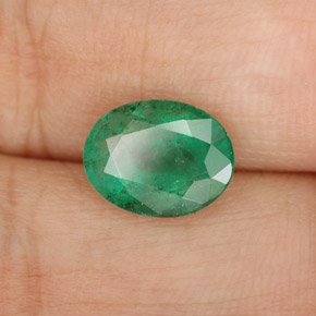 1.61 ct Green Emerald Stone, Natural Emerald in Oval Facet Shape for Sale