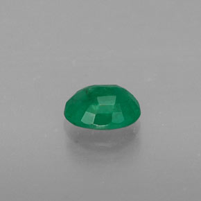 Emerald Gemstone in 5.3 x 4.2 mm Size for Sale, Emerald Stone in Green Color