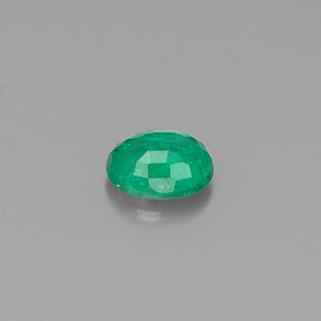 Emerald Gemstone in 5.1 x 4 mm Size for Sale, Emerald Stone in Green Color