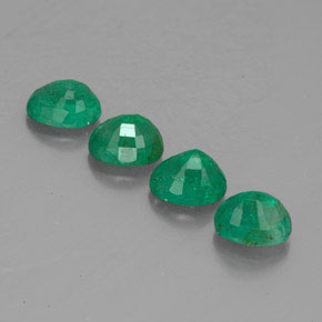 Emerald Gemstone in 5.2 x 4.1 mm Size for Sale, Emerald Stone in Green Color